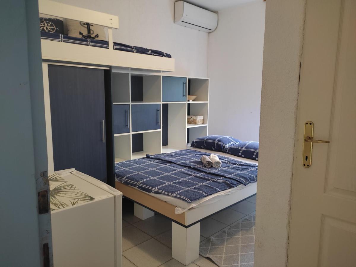 Vojinovic * Budva